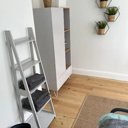 Lovely 1 Bed Flat *Free Parking* Hoe/Barbican Plymouth Exterior photo